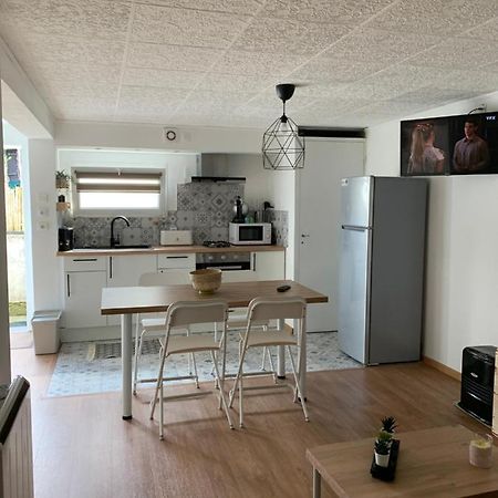 Appartement Dans Maison Basque Mouguerre Exterior foto